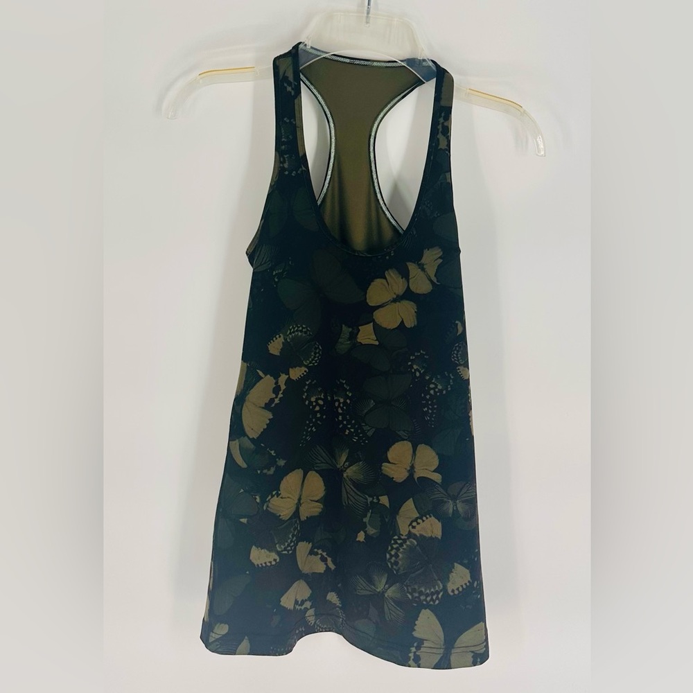 Lululemon Athletica Butterfly Racer Back Tank Top Black and Green Camo Size 4
